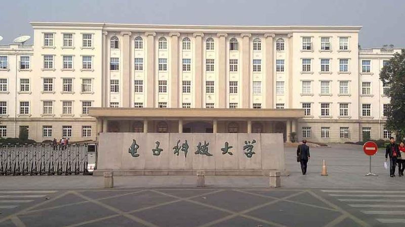 连接器尺寸规格表：尺寸背后的考量与注意事项