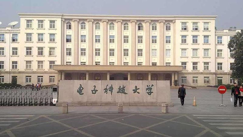 电子模块代工：揭秘优质代工企业的核心要素**